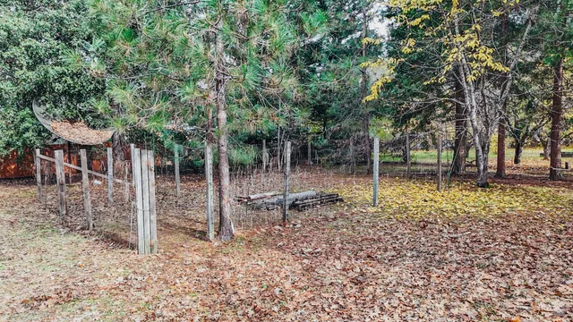 $309,950 | 51 Pleasant Drive, Lewiston, CA 96052