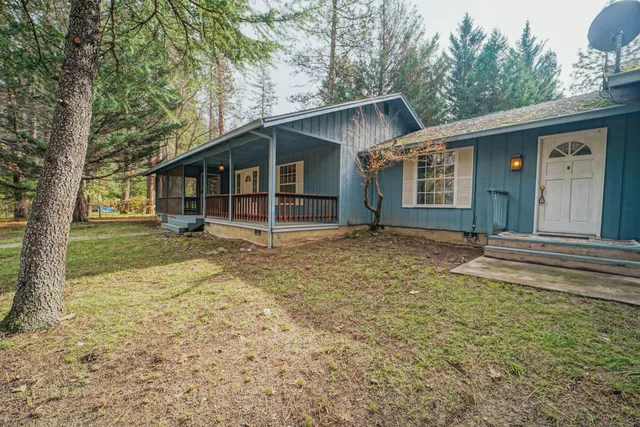 $309,950 | 51 Pleasant Drive, Lewiston, CA 96052