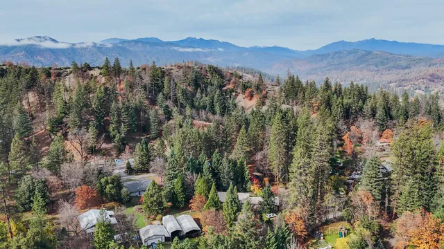 $309,950 | 51 Pleasant Drive, Lewiston, CA 96052