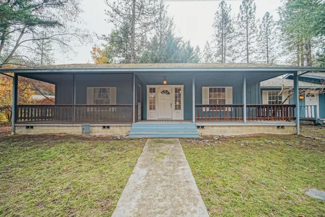 $309,950 | 51 Pleasant Drive, Lewiston, CA 96052