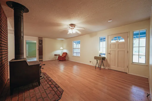 $309,950 | 51 Pleasant Drive, Lewiston, CA 96052