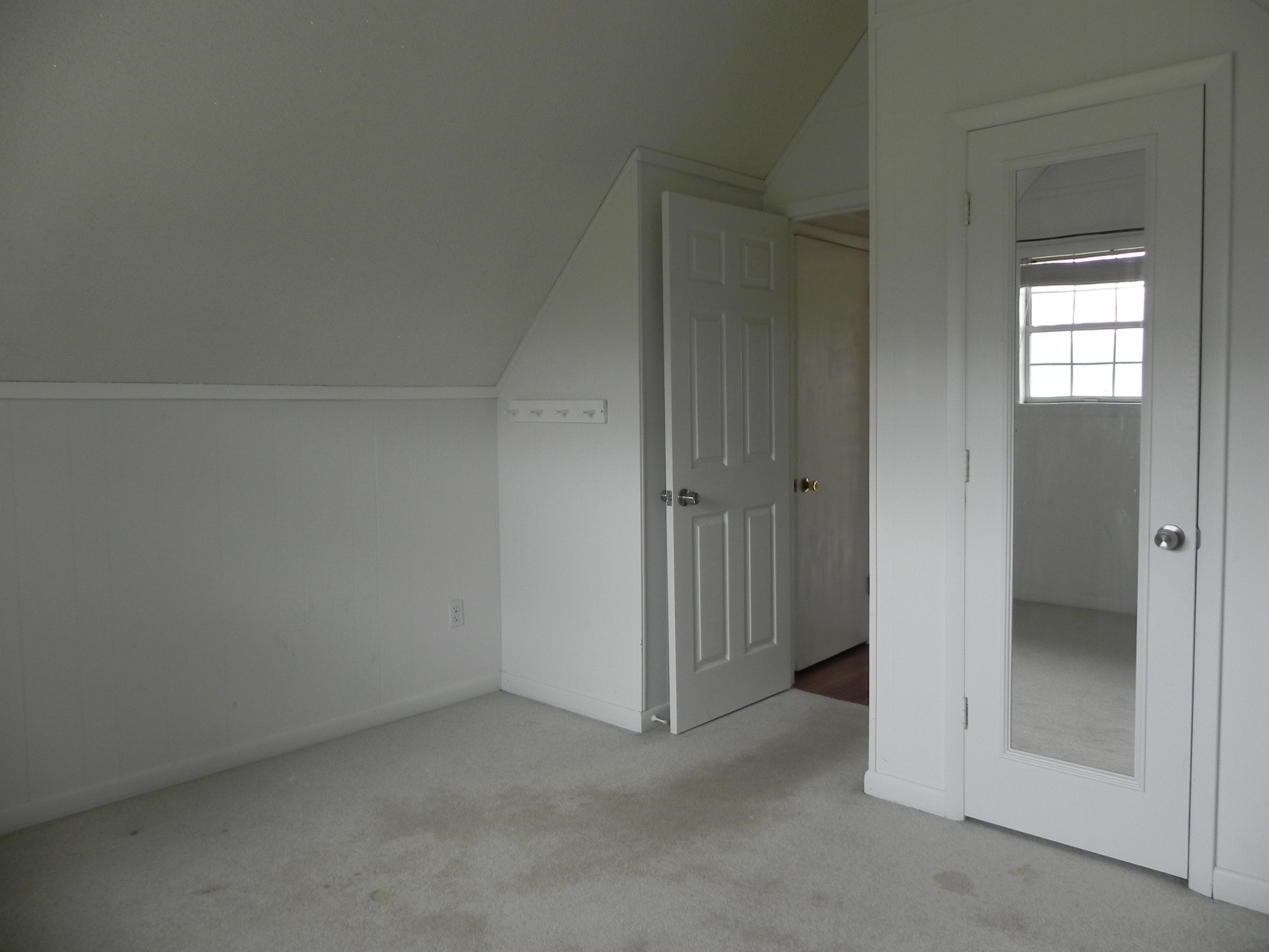 444 Nixon Road Red Boiling Springs, TN 37150 - Photo 30 of 41 an empty room that has a grey walls
