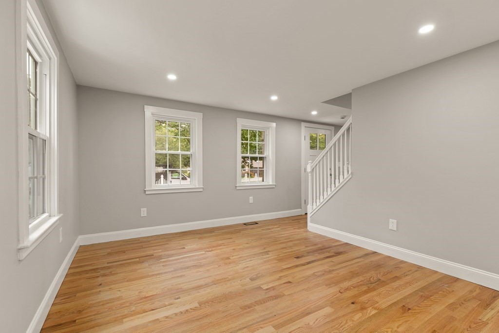 129 Lawson Road Scituate, MA 02066 - Photo 14 of 38 Gallery Image 14