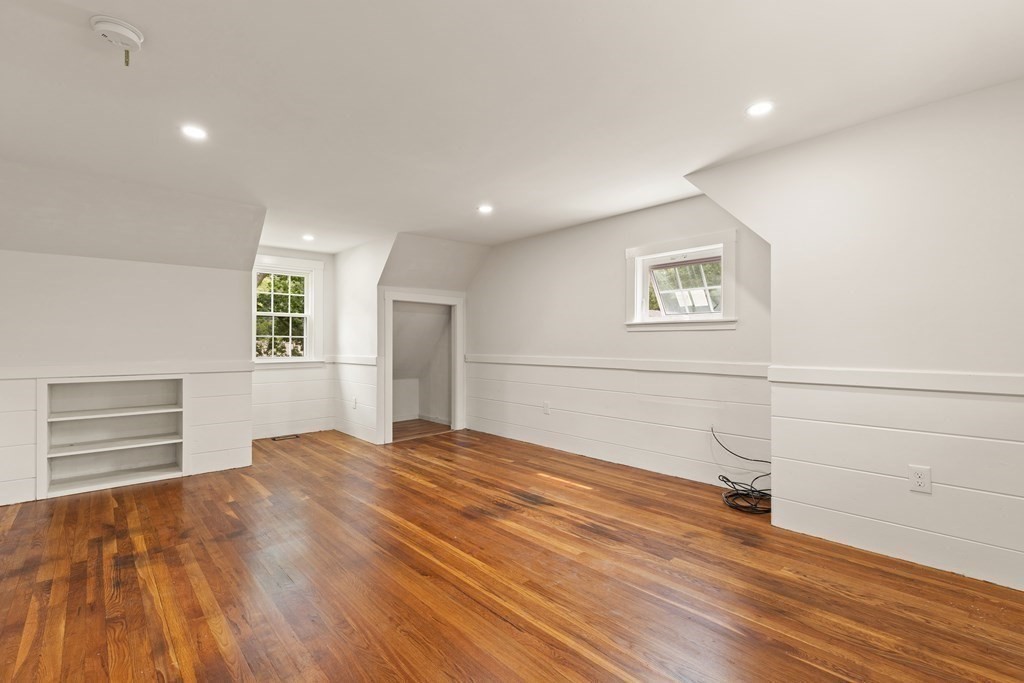 129 Lawson Road Scituate, MA 02066 - Photo 25 of 38 Gallery Image 25