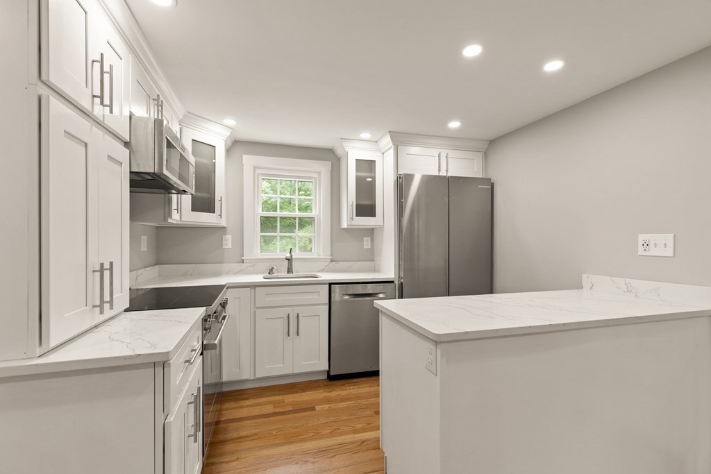 129 Lawson Road Scituate, MA 02066 - Photo 34 of 38 Gallery Image 34