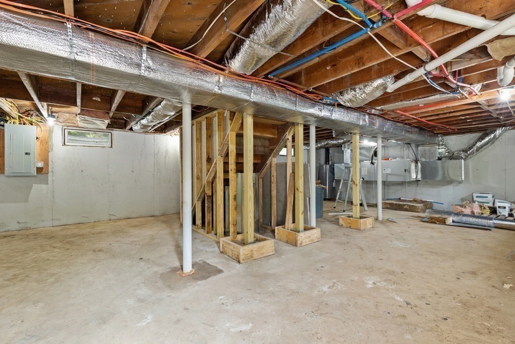 129 Lawson Road Scituate, MA 02066 - Photo 37 of 38 Gallery Image 37