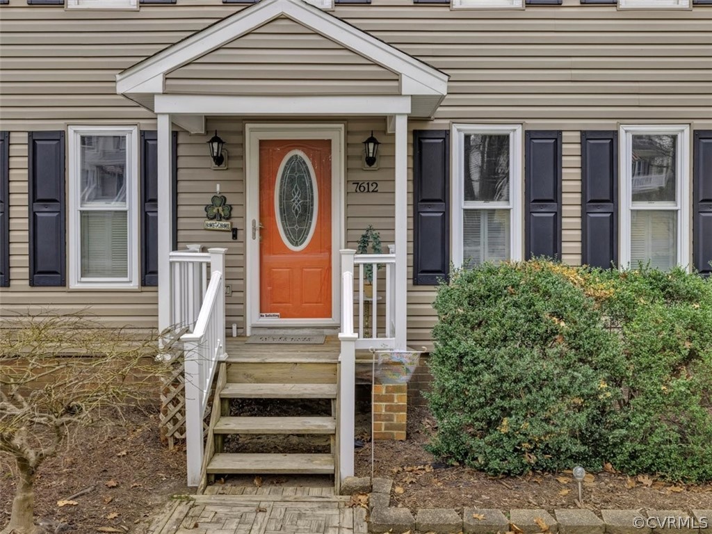 7612 Genuine Risk Lane Midlothian, VA 23112 - Photo 4 of 30 Welcome Home!! Let's take a peek...