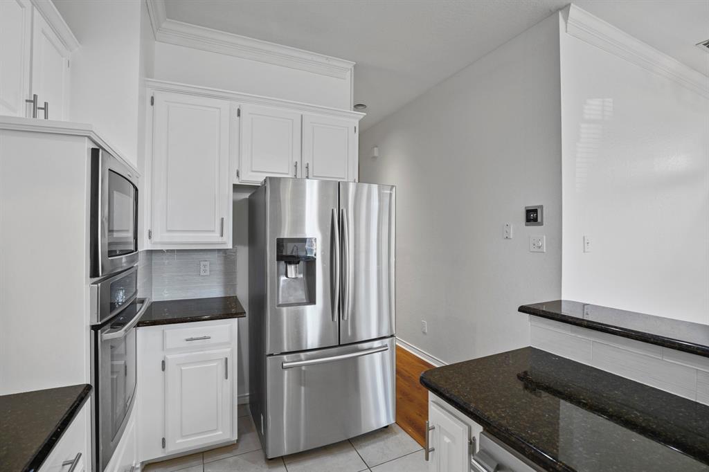 8704 Moss Hill Road Irving, TX 75063 - Photo 14 of 22