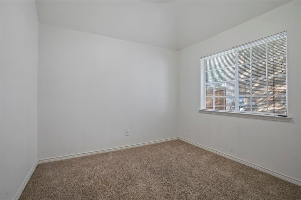 8704 Moss Hill Road Irving, TX 75063 - Photo 18 of 22