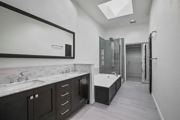 $2,795 | 8704 Moss Hill Road, Irving, TX 75063