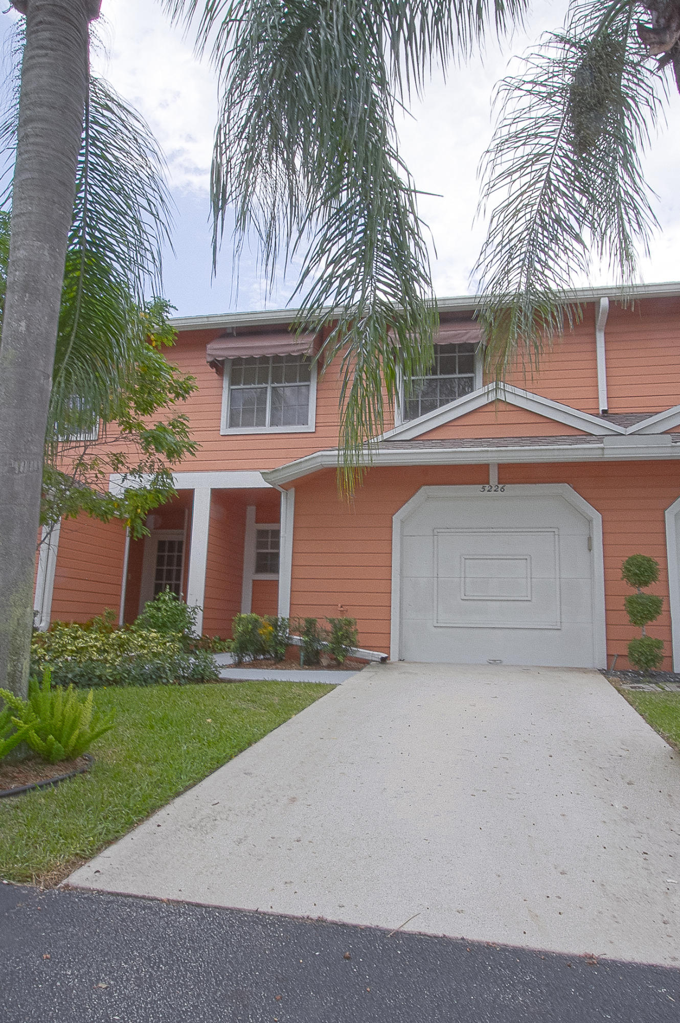 5226 Sapphire Valley Boca Raton, FL 33431 - Photo 1 of 18 200-18