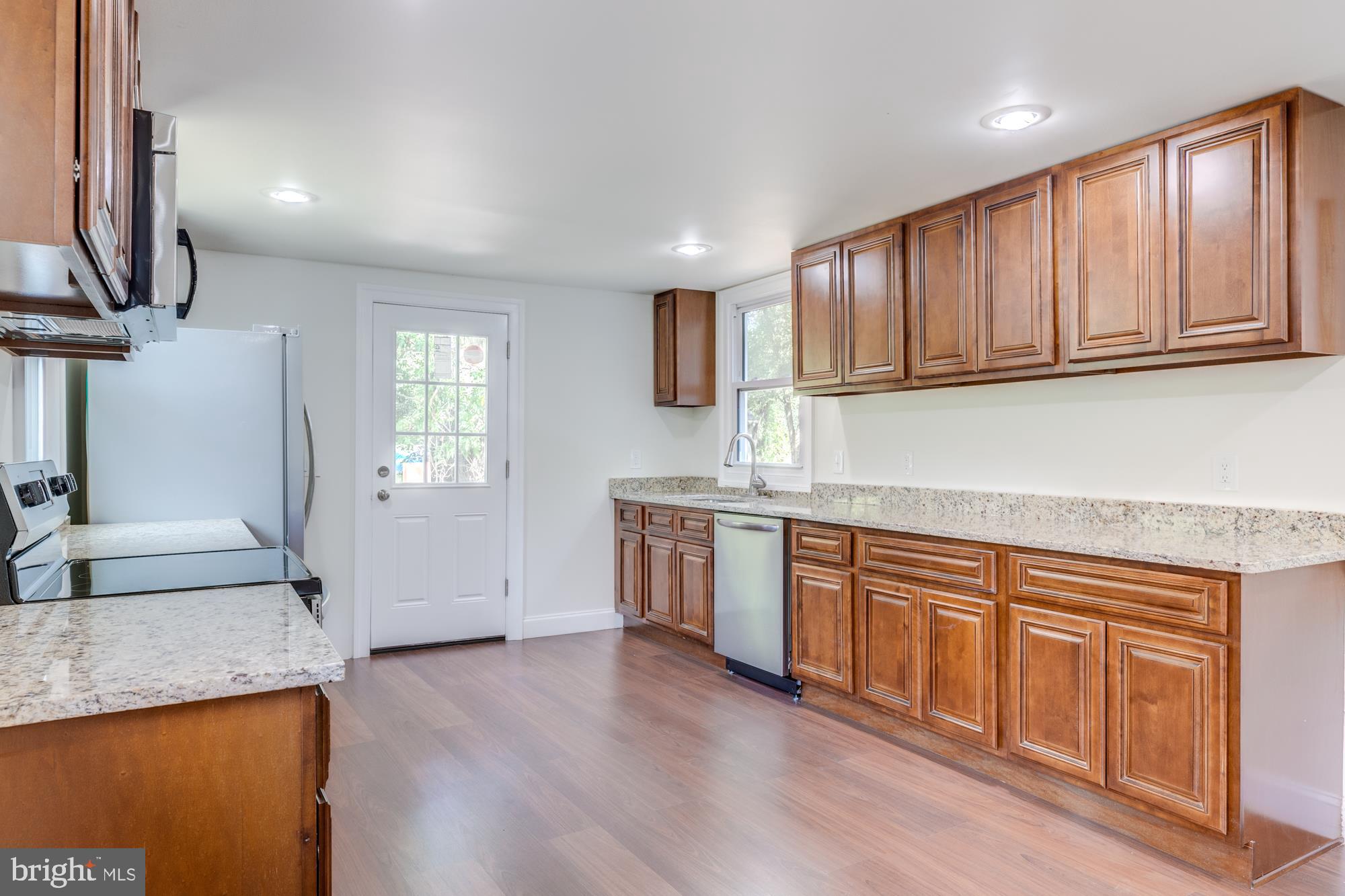 1454 Log Inn Road Annapolis, MD 21409 - Photo 18 of 25 Kitchen