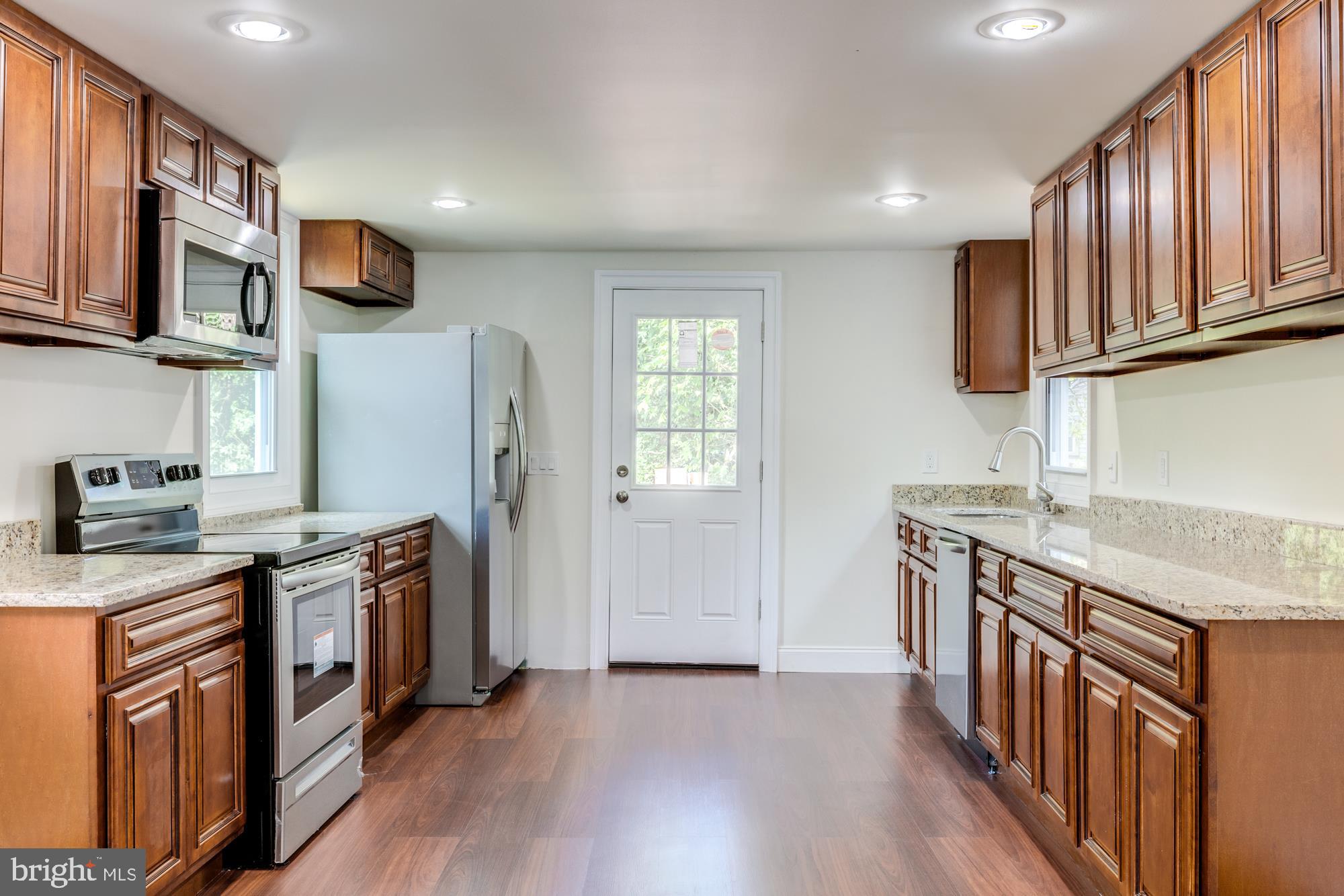 1454 Log Inn Road Annapolis, MD 21409 - Photo 22 of 25 Kitchen