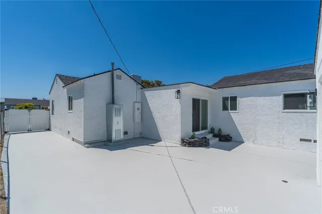 $1,199,888 | 4224 Falcon Avenue, Long Beach, CA 90807