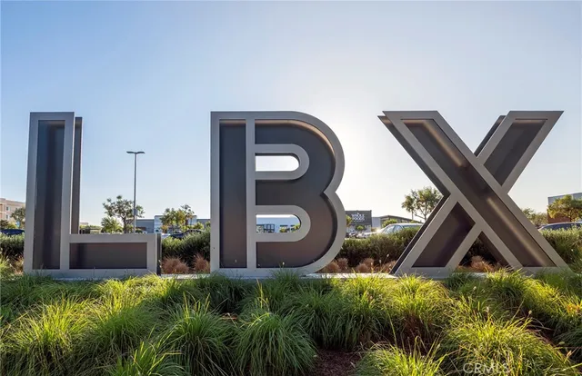 $1,199,888 | 4224 Falcon Avenue, Long Beach, CA 90807