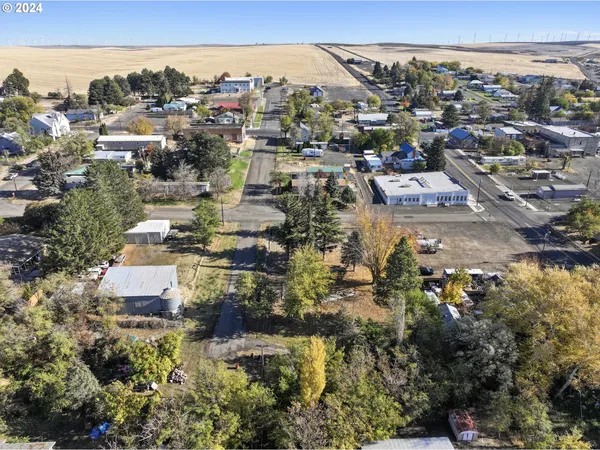 $185,000 | 600 Barnett Street, Wasco, OR 97065