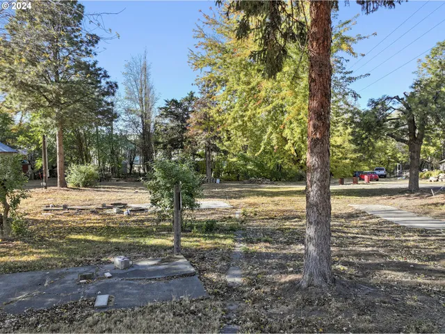 $185,000 | 600 Barnett Street, Wasco, OR 97065