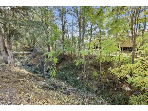 $185,000 | 600 Barnett Street, Wasco, OR 97065