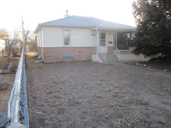 $172,000 | 1909 East D Street, Torrington, WY 82240