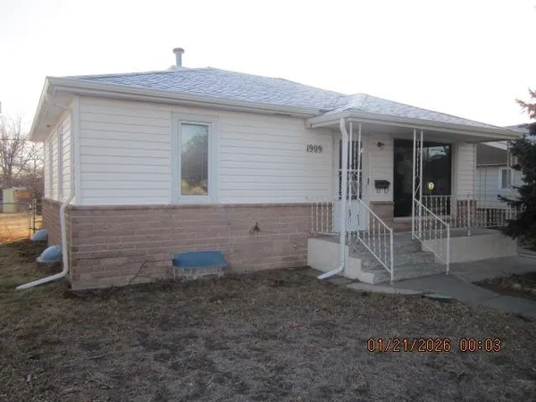 $172,000 | 1909 East D Street, Torrington, WY 82240