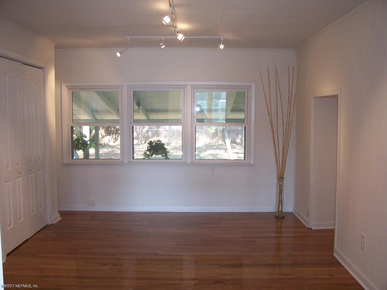 4030 London Road Jacksonville, FL 32207 - Photo 9 of 14 Family Room or Office