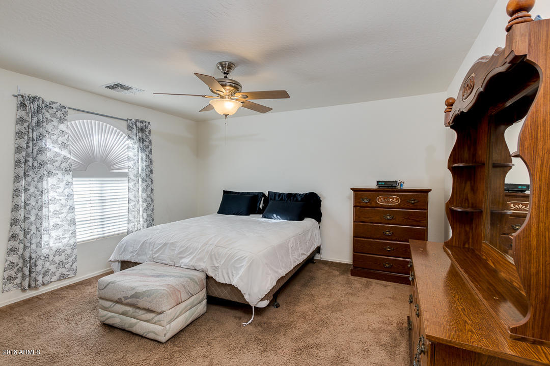 6664 East Refuge Road Florence, AZ 85132 - Photo 15 of 37 6664RefugeMasterbedroom3