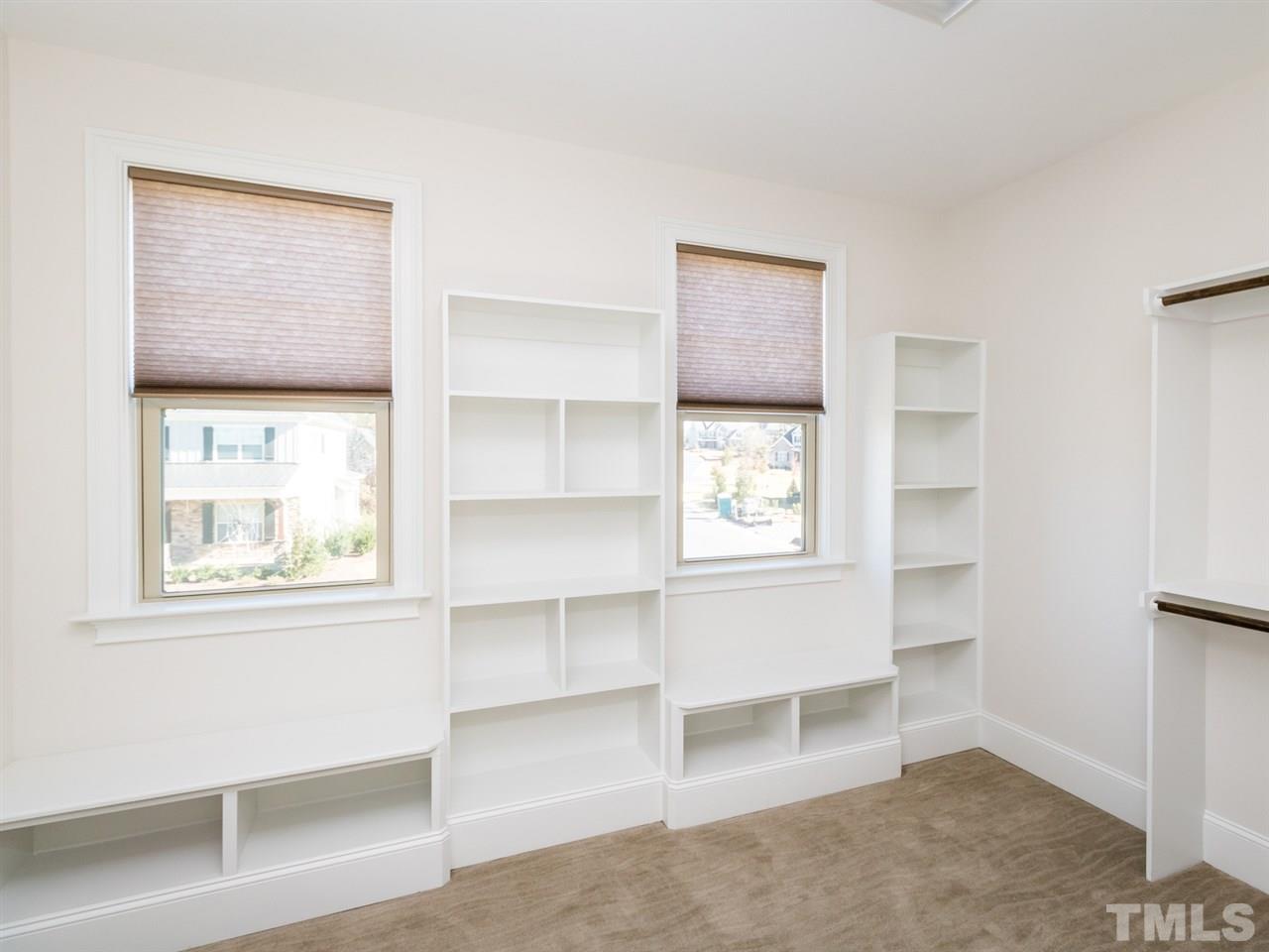 5101 Accabonac Point Raleigh, NC 27612 - Photo 17 of 25 Gallery Image 17
