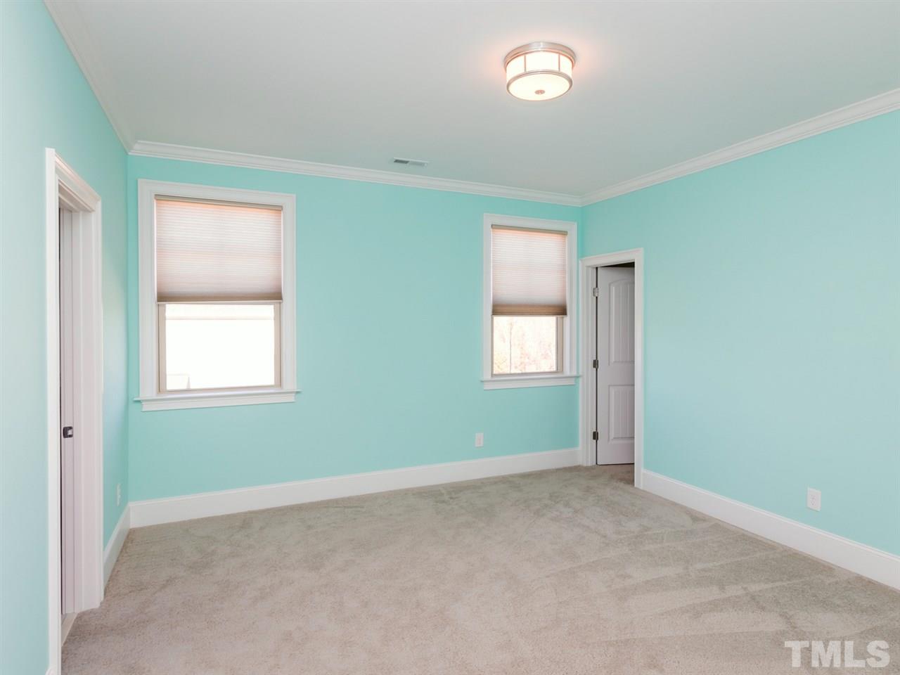5101 Accabonac Point Raleigh, NC 27612 - Photo 18 of 25 Gallery Image 18