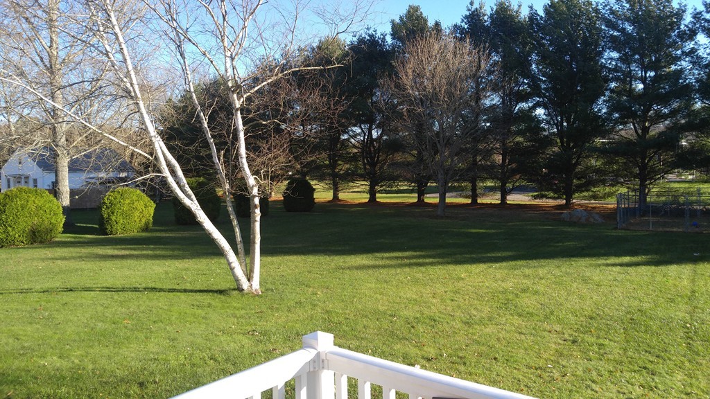 330 Stephen French Road Swansea, MA 02777 - Photo 14 of 18 Gallery Image 14