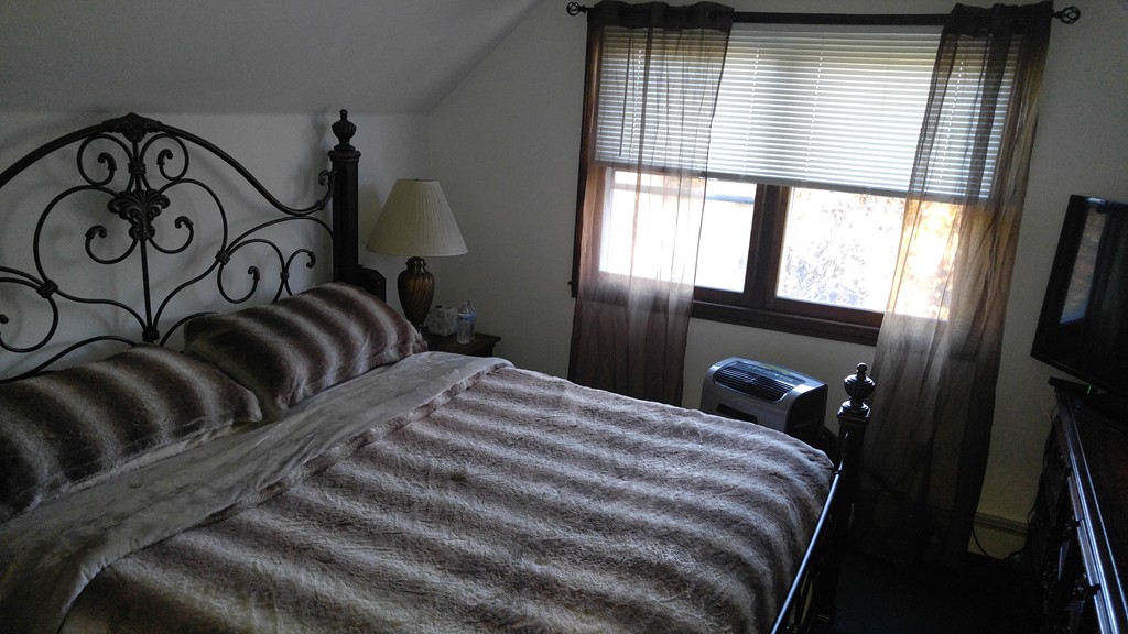 330 Stephen French Road Swansea, MA 02777 - Photo 10 of 18 Gallery Image 10