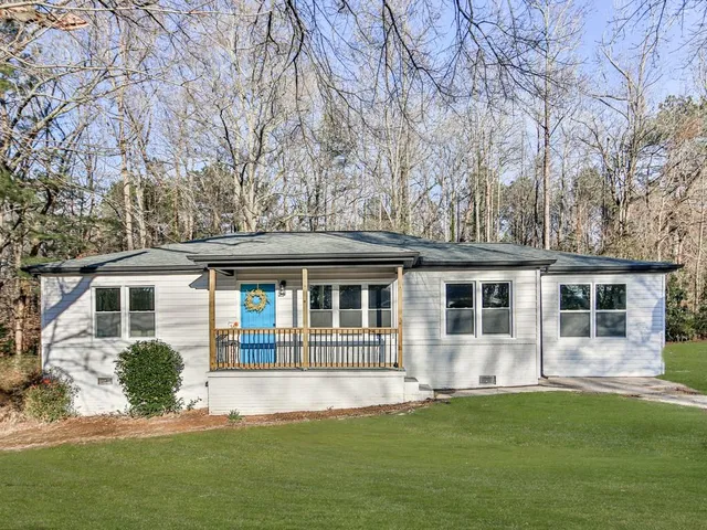 $299,999 | 5205 Silhouette Lane Southwest, Mableton, GA 30126