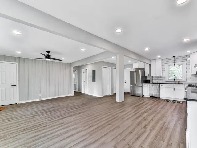 $299,999 | 5205 Silhouette Lane Southwest, Mableton, GA 30126