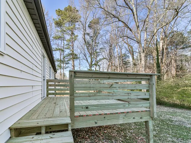 $299,999 | 5205 Silhouette Lane Southwest, Mableton, GA 30126