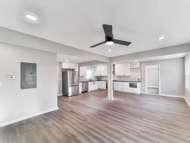 $299,999 | 5205 Silhouette Lane Southwest, Mableton, GA 30126