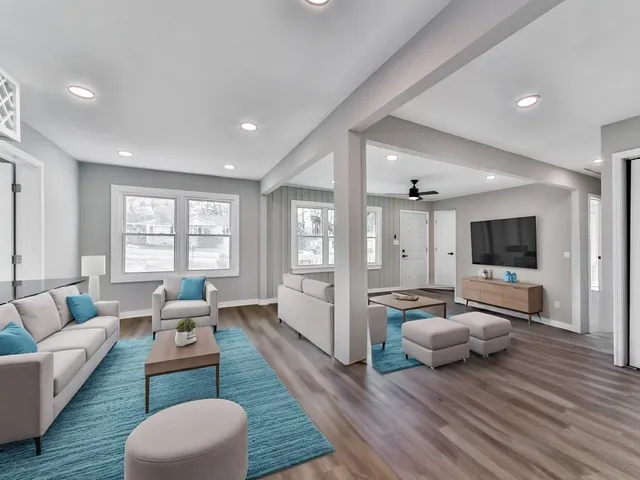 $299,999 | 5205 Silhouette Lane Southwest, Mableton, GA 30126