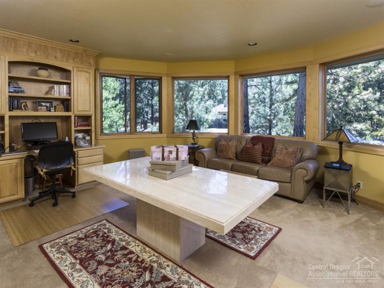 19293 Green Lakes Loop Bend, OR 97702 - Photo 15 of 25 Additional Photo