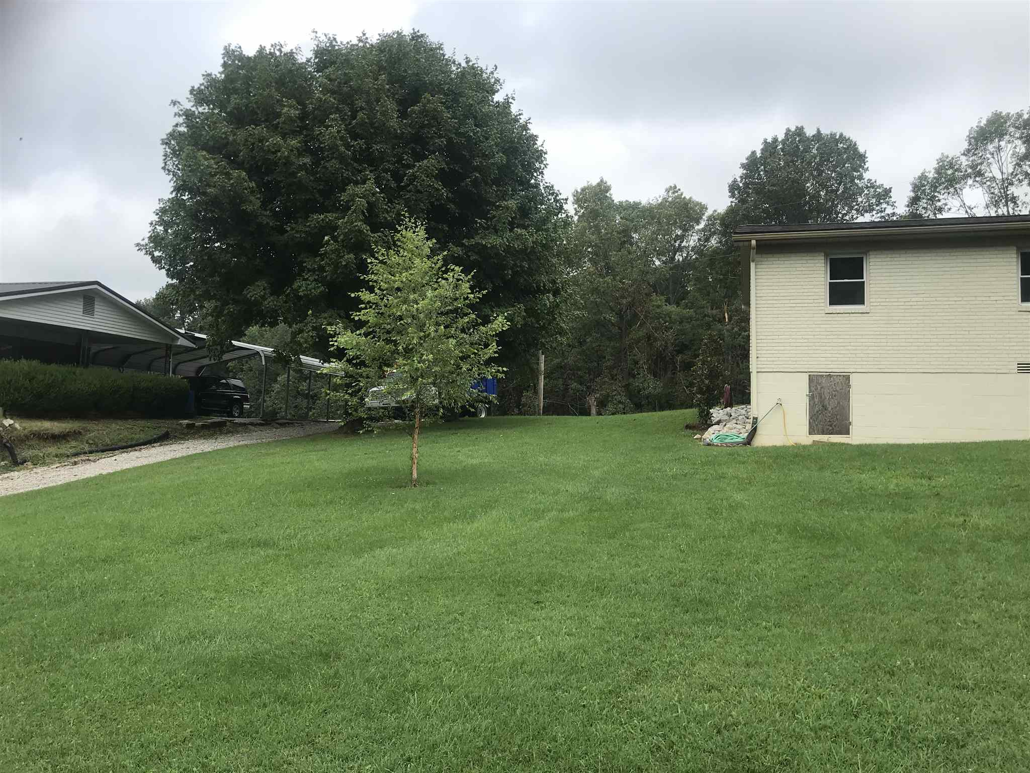 11407 Denzer Road Evansville, IN 47712 - Photo 33 of 35 Gallery Image 33