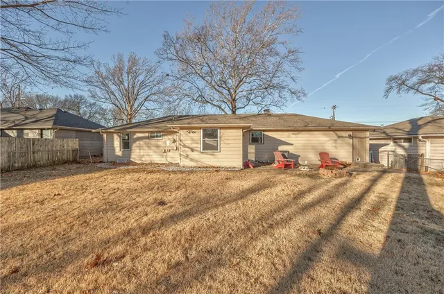 $365,000 | 5429 Riggs Street, Mission, KS 66202