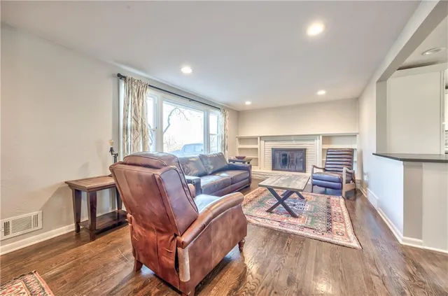 $365,000 | 5429 Riggs Street, Mission, KS 66202