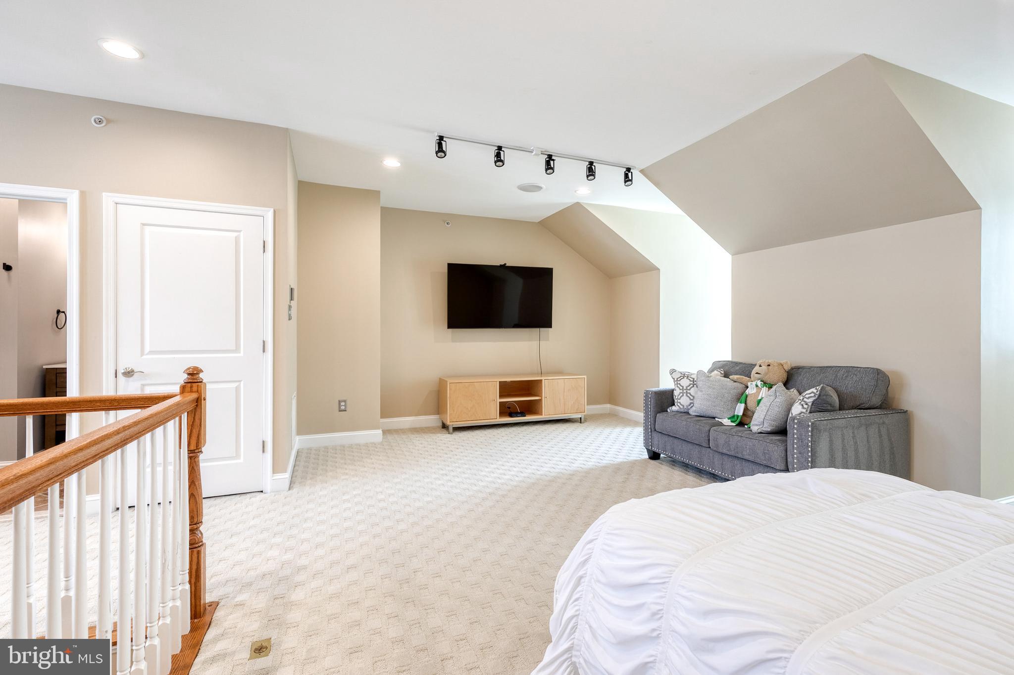 5767 Richards Valley Road Ellicott City, MD 21043 - Photo 45 of 60