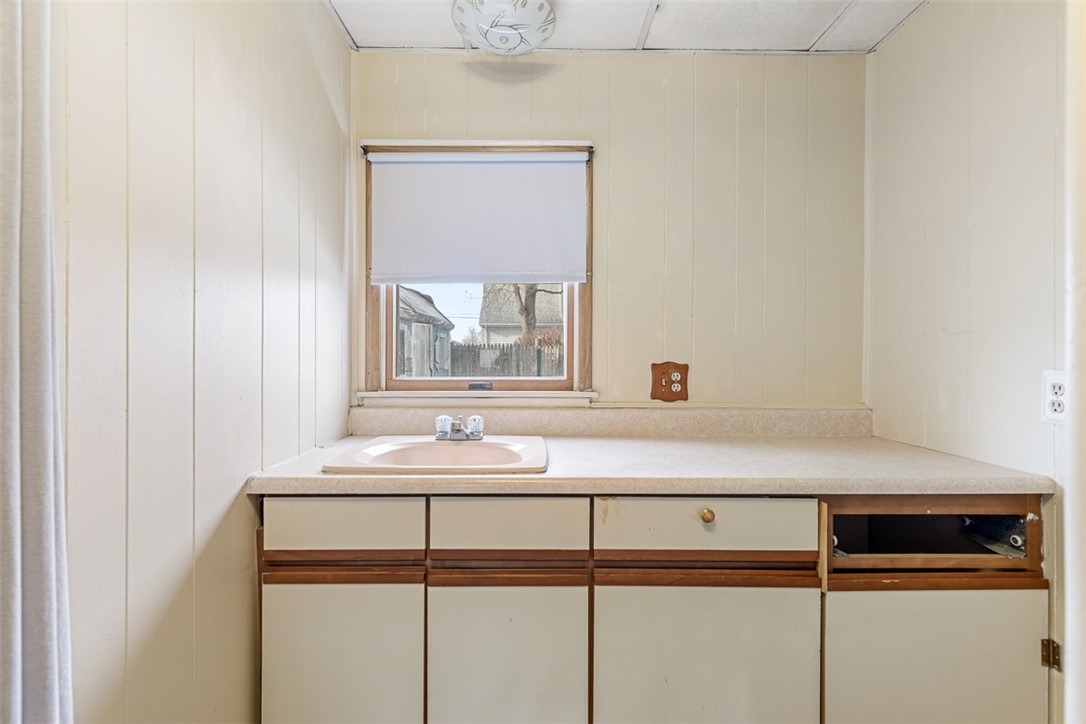 359 Williston Way Pawtucket, RI 02861 - Photo 24 of 46