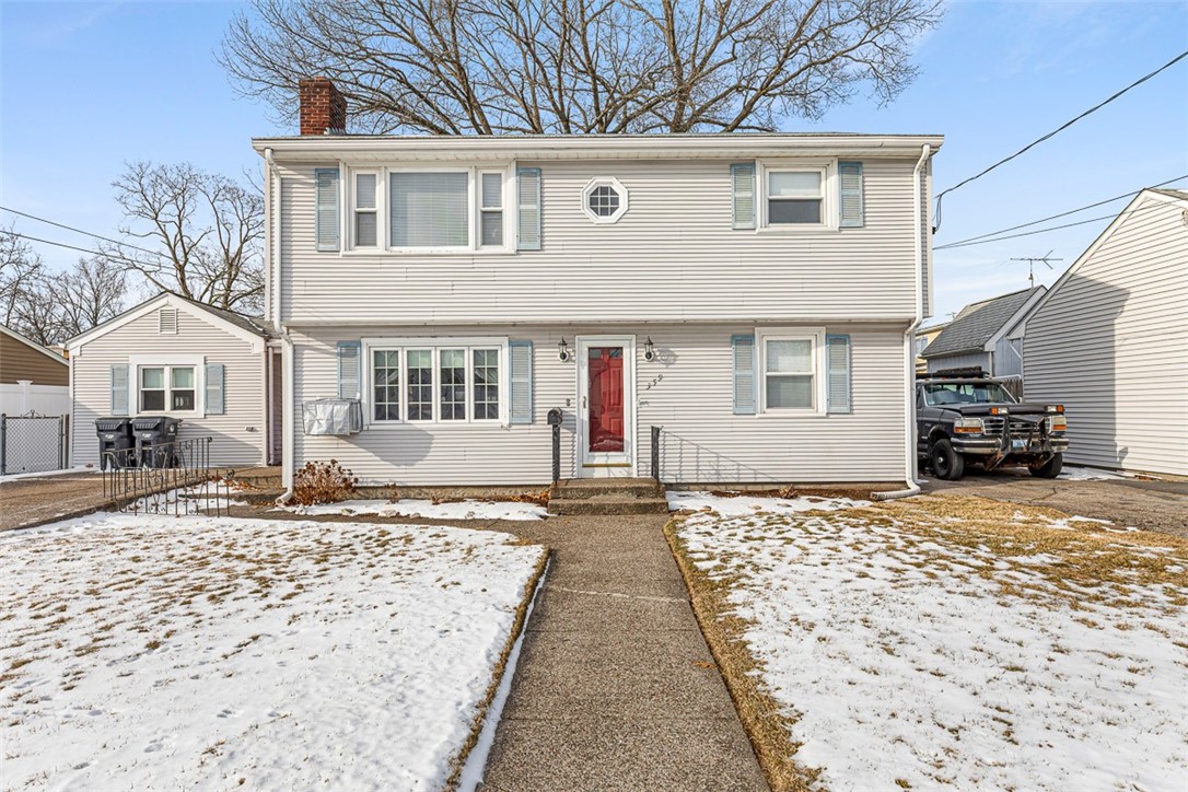 359 Williston Way Pawtucket, RI 02861 - Photo 3 of 46