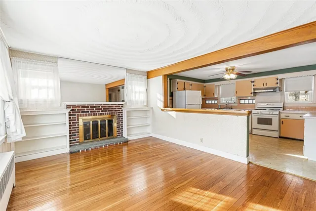 $500,000 | 359 Williston Way, Pawtucket, RI 02861