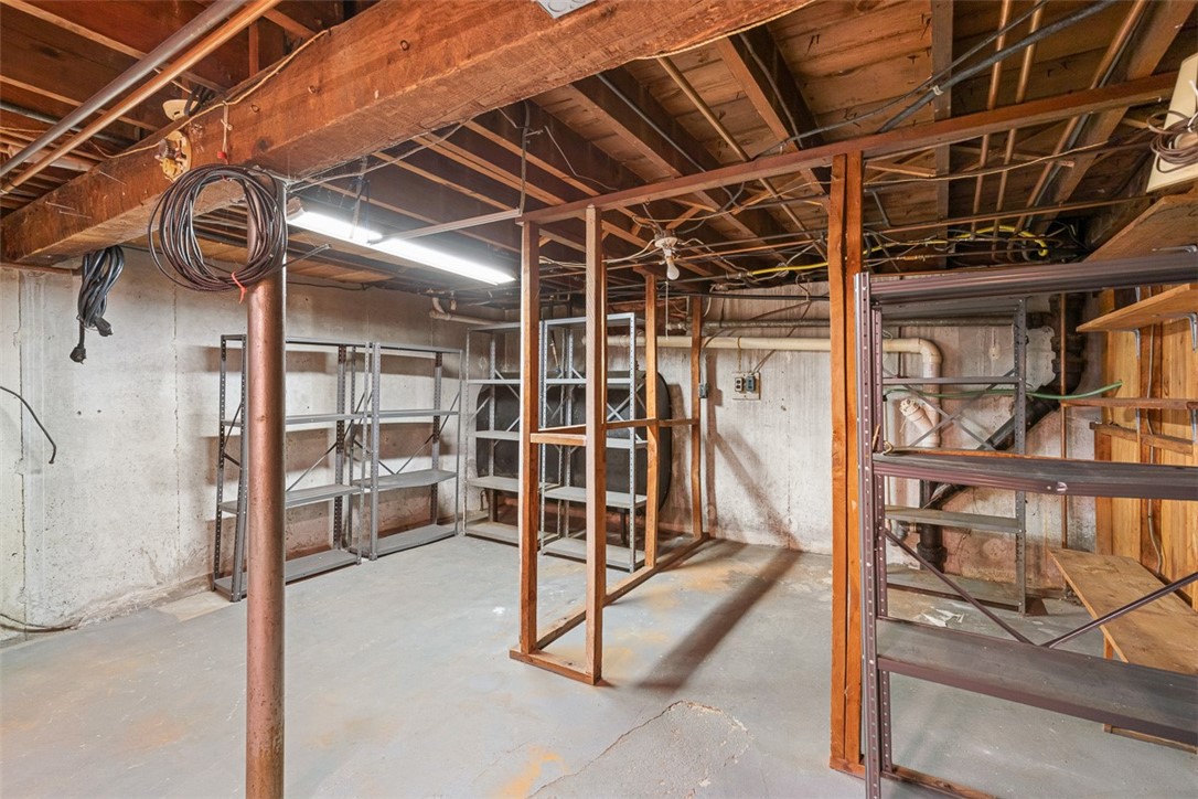 359 Williston Way Pawtucket, RI 02861 - Photo 45 of 46