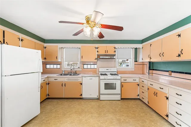 $500,000 | 359 Williston Way, Pawtucket, RI 02861