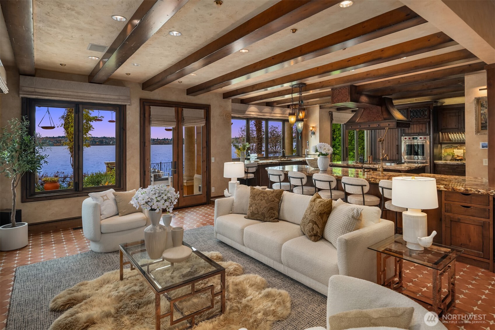 3639 West Mercer Way Mercer Island, WA 98040 - Photo 13 of 40