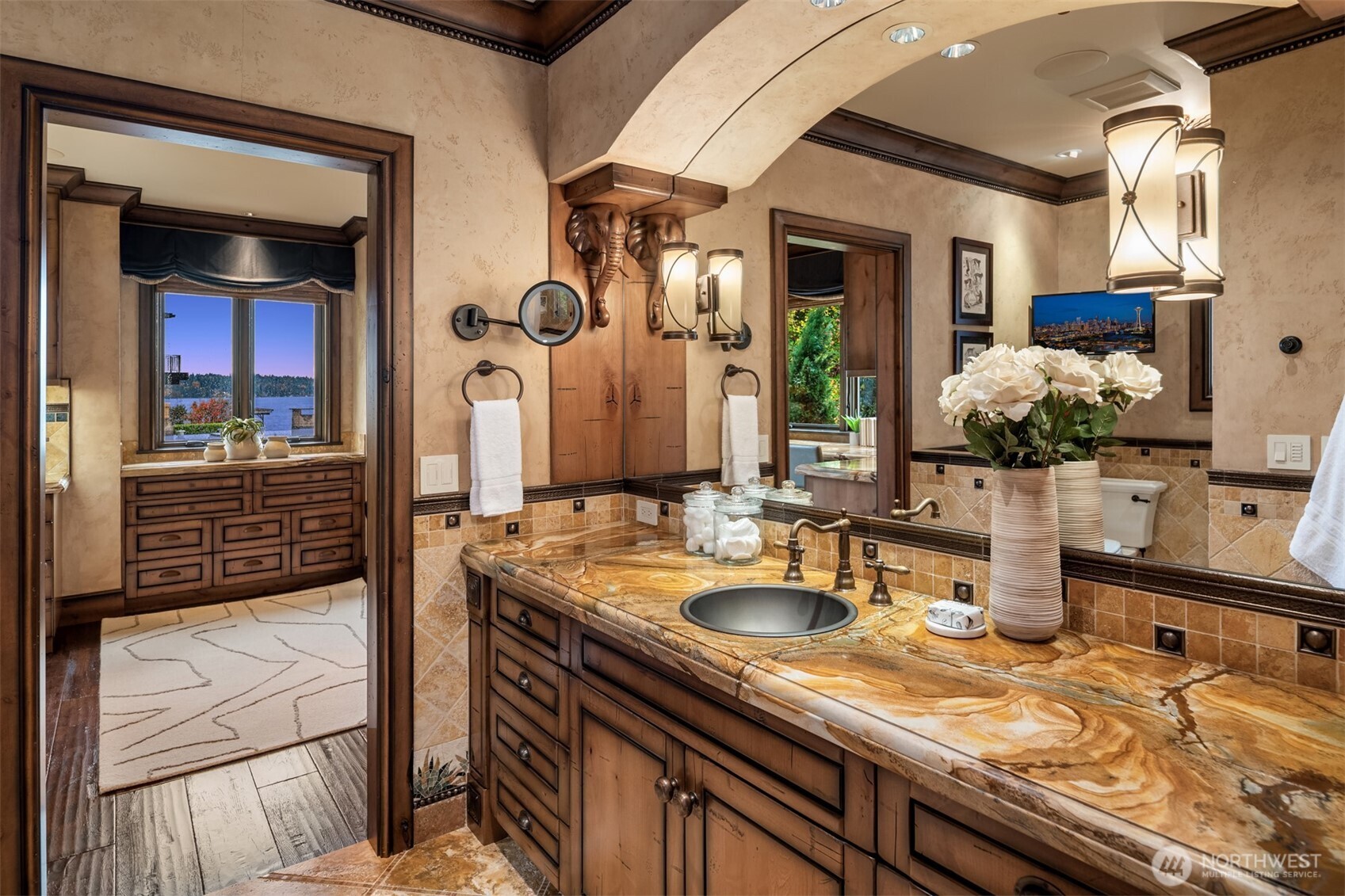 3639 West Mercer Way Mercer Island, WA 98040 - Photo 24 of 40