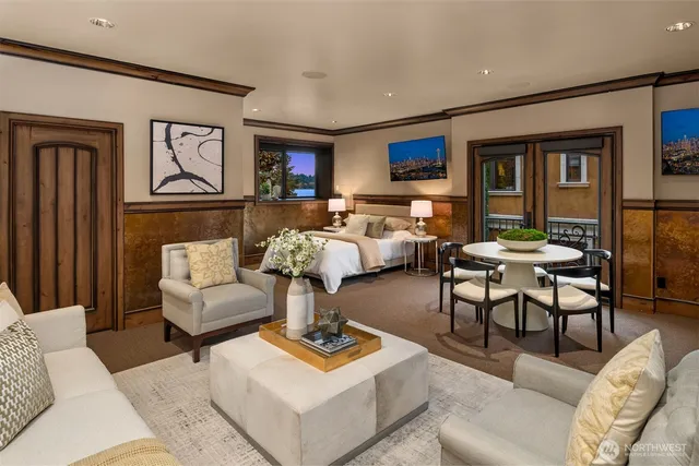 $9,995,000 | 3639 West Mercer Way, Mercer Island, WA 98040