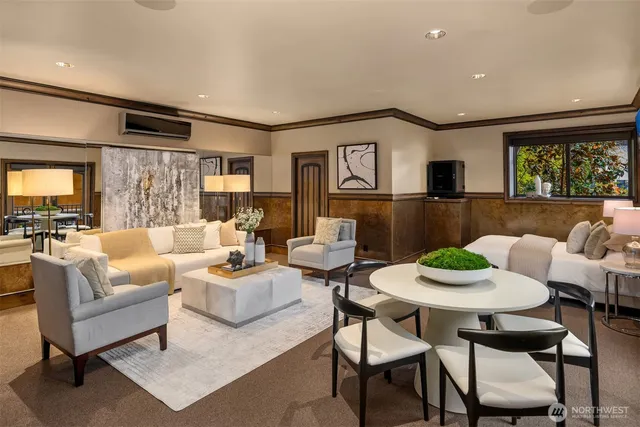 $9,995,000 | 3639 West Mercer Way, Mercer Island, WA 98040