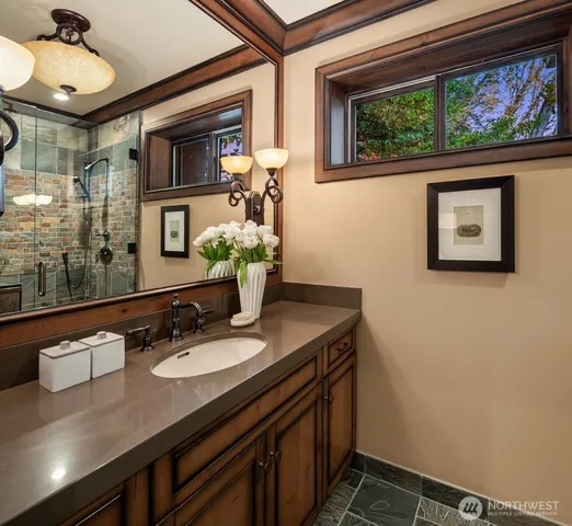 $9,995,000 | 3639 West Mercer Way, Mercer Island, WA 98040